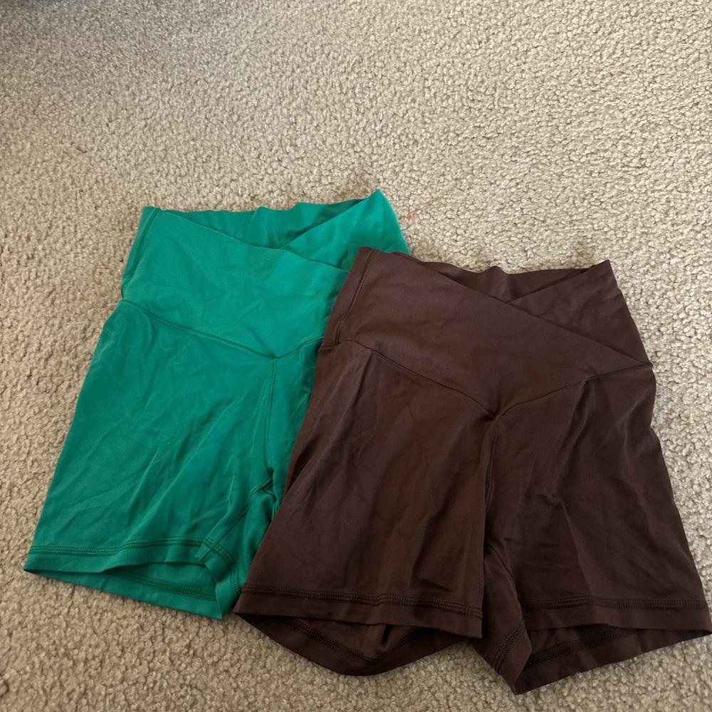 Aerie Green and Brown Bike Shorts Stretchy Mid-Thigh Comfort